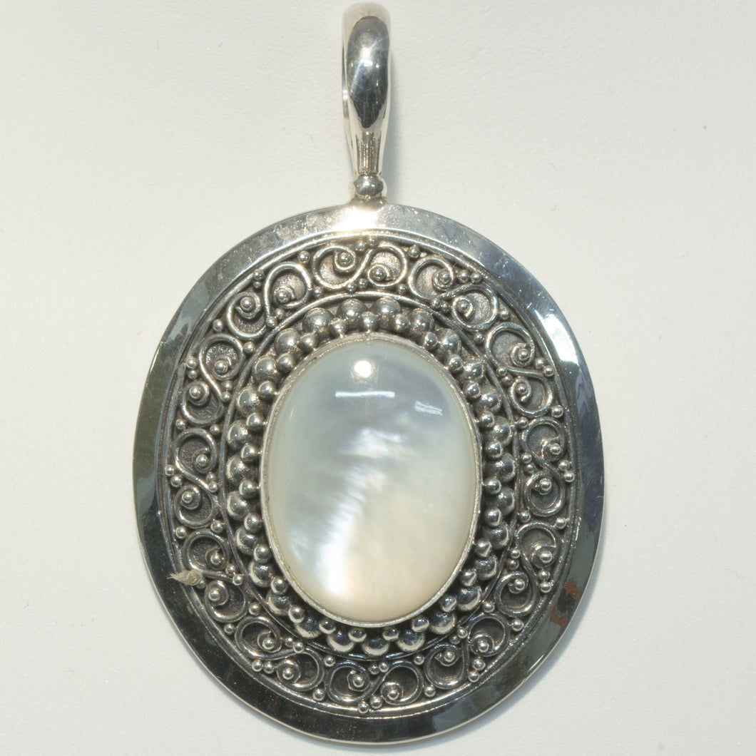 Oval Dome Decorated Pendant With Mother of Pearl Center